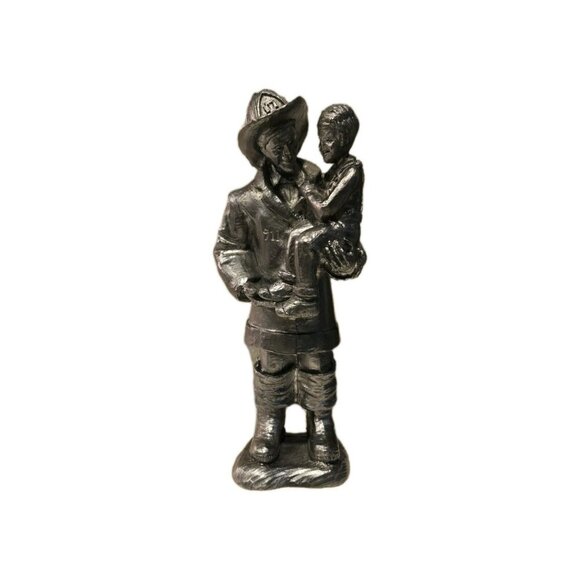 Vintage Fireman w/child Tall Pewter Statue 9/11 Series By Michael Ricker Heavy - Picture 2 of 4